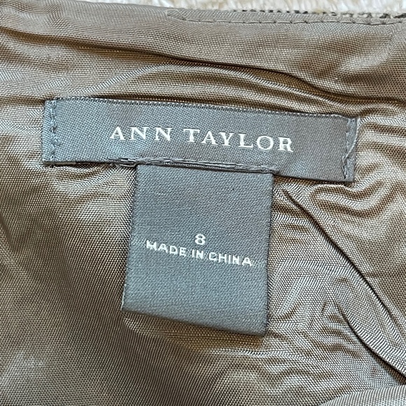 Ann Taylor Women's Skirt Size 8 Virgin Wool Blend Flare Lined Plaid Gray Career - Picture 6 of 11